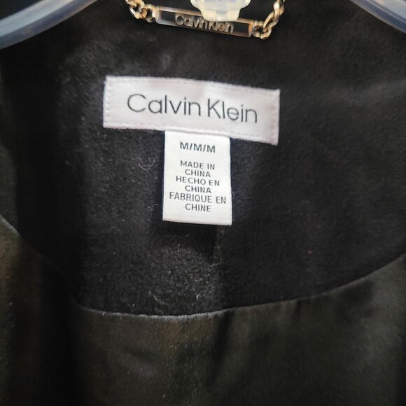 Calvin Klein Black Faux Fur Vest w/Gold Zipper Size Medium EUC - Picture 2 of 5